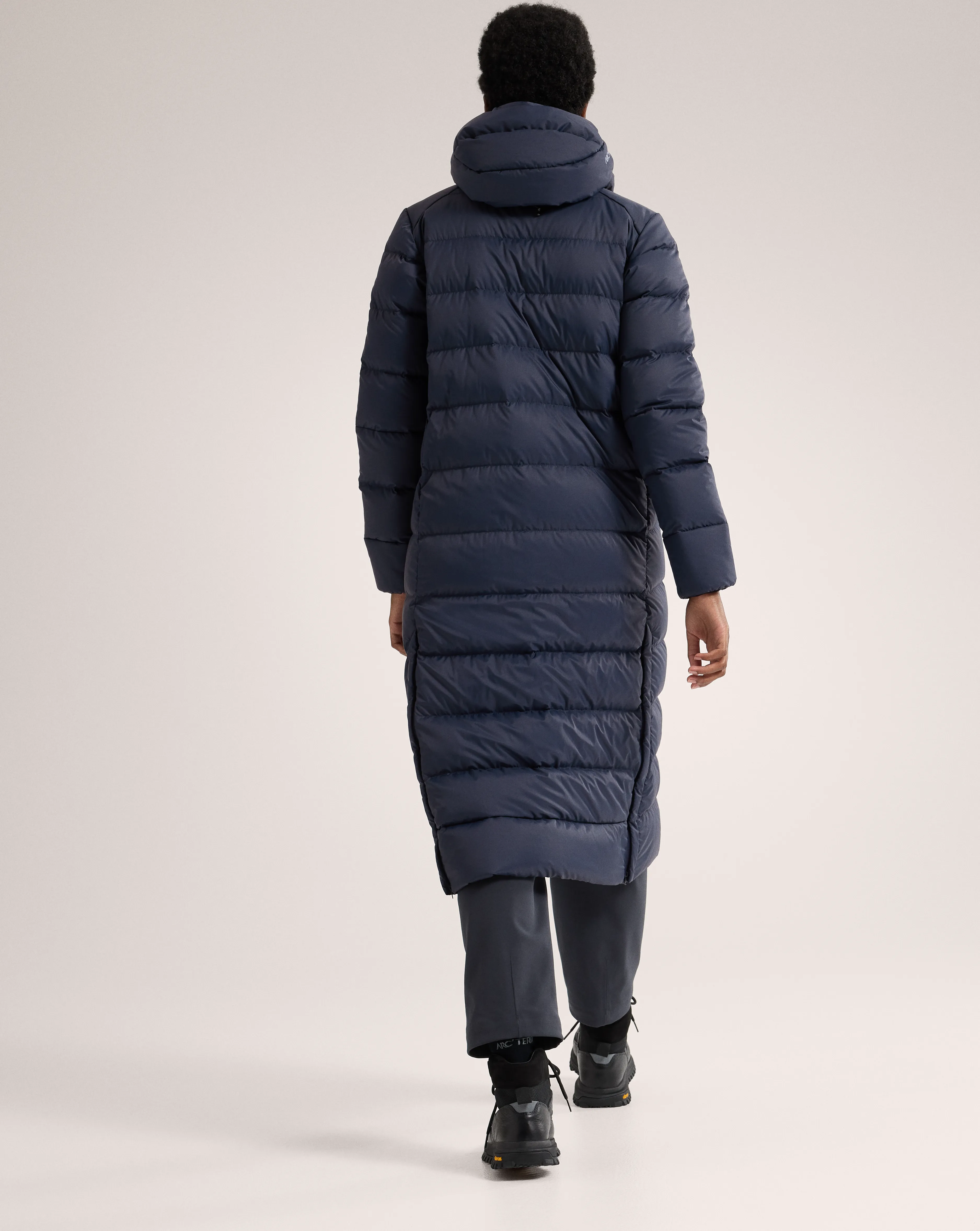 Arc&#x27;teryx Women&#x27;s Thorium Parka Black Sapphire | Buy Arc&#x27;teryx Women&#x27;s Thorium Parka Black Sapphire here | Outnorth