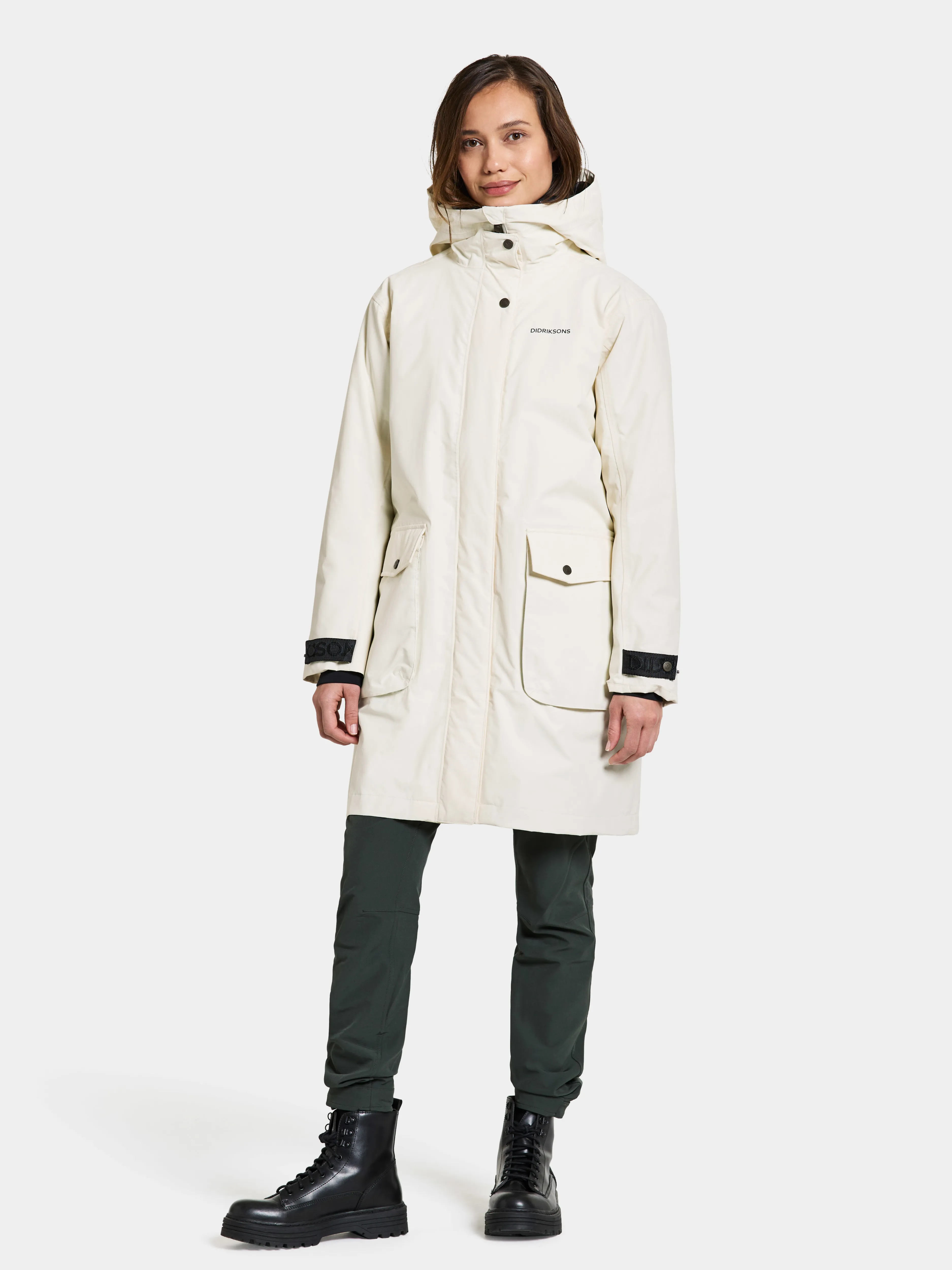 Didriksons Women&#x27;s Ilsa Parka White Foam | Buy Didriksons Women&#x27;s Ilsa Parka White Foam here | Outnorth