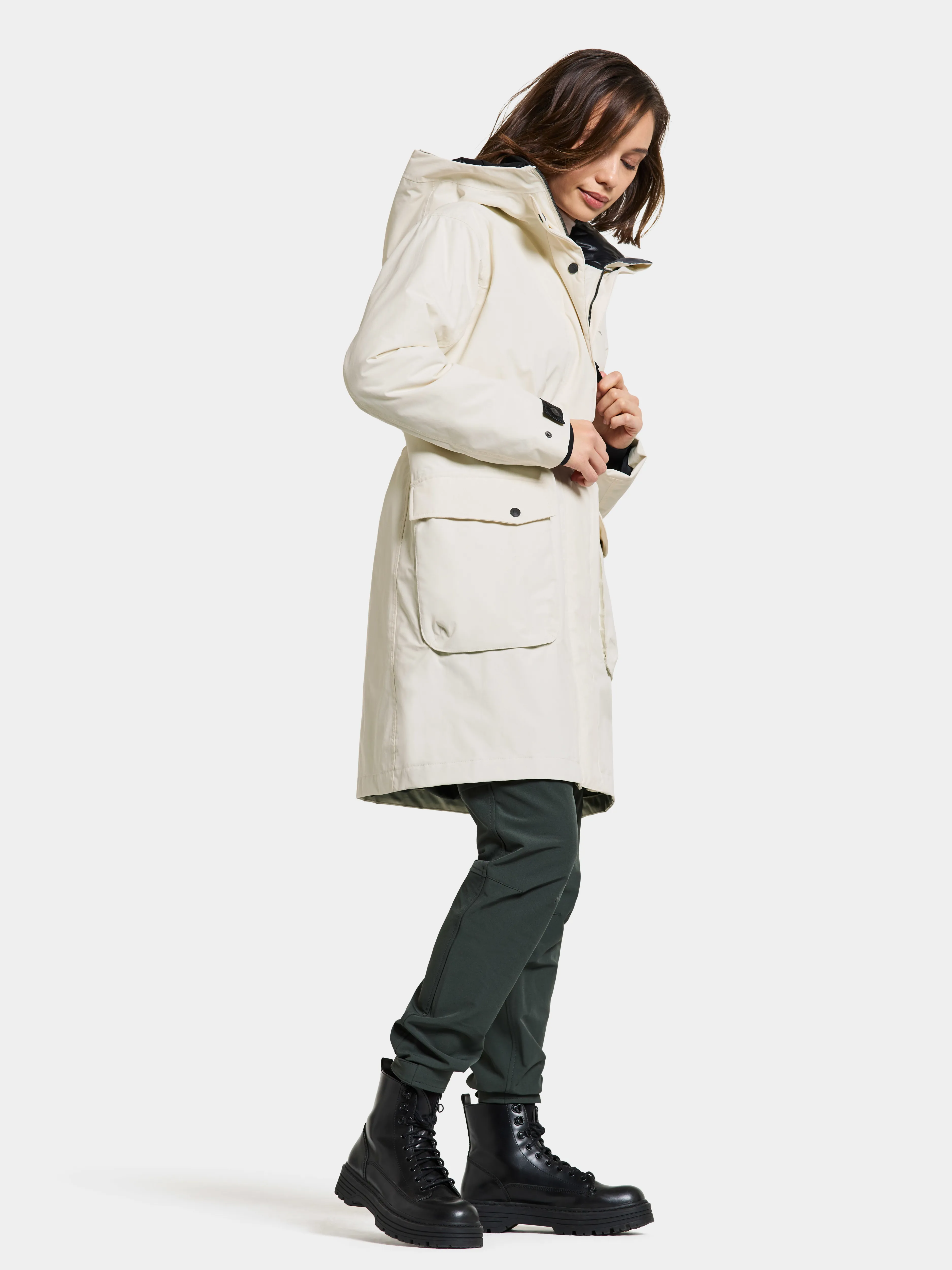 Didriksons Women&#x27;s Ilsa Parka White Foam | Buy Didriksons Women&#x27;s Ilsa Parka White Foam here | Outnorth