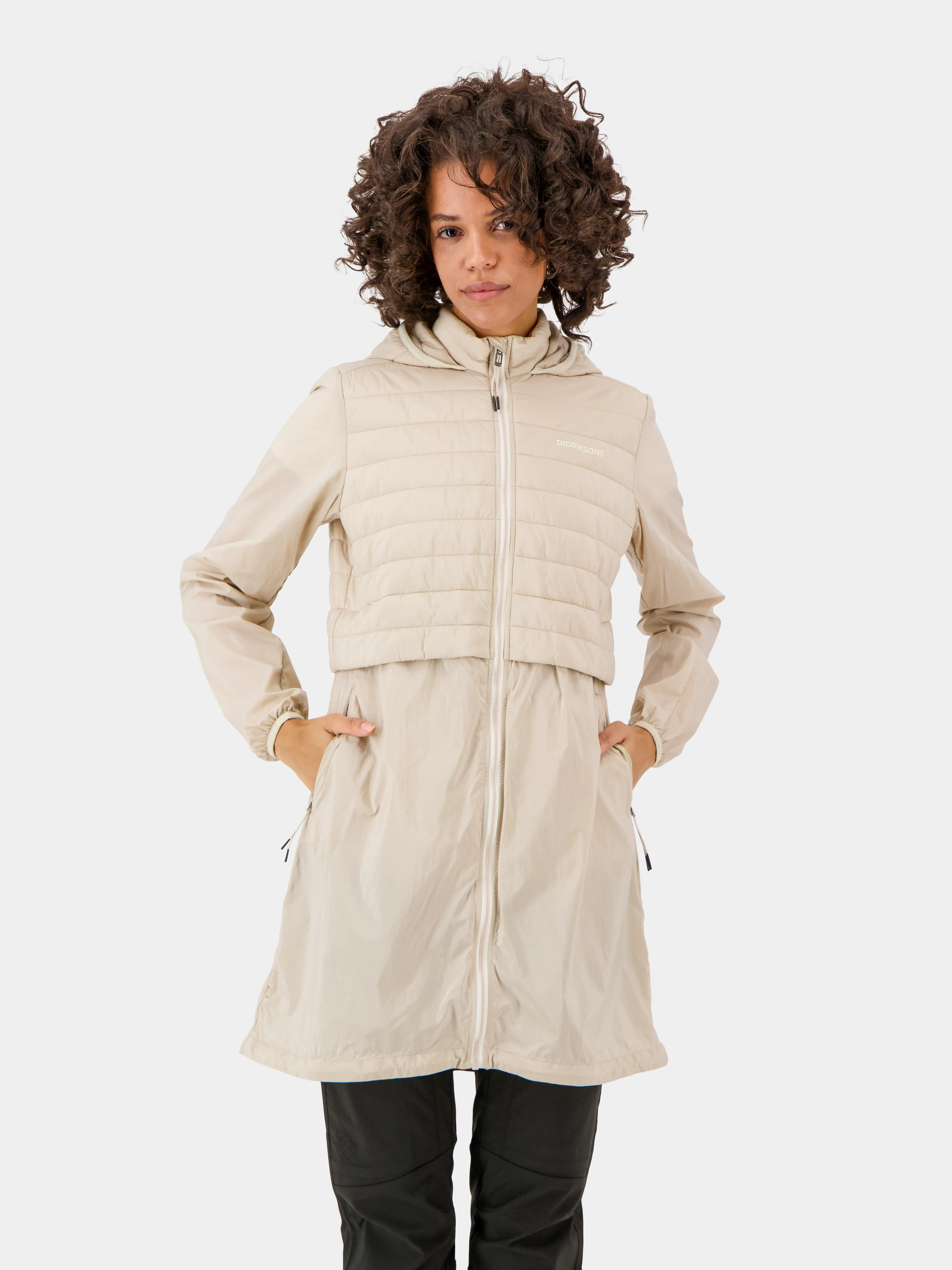 Didriksons Women&#x27;s Isabella Parka 2 Clay Beige | Buy Didriksons Women&#x27;s Isabella Parka 2 Clay Beige here | Outnorth
