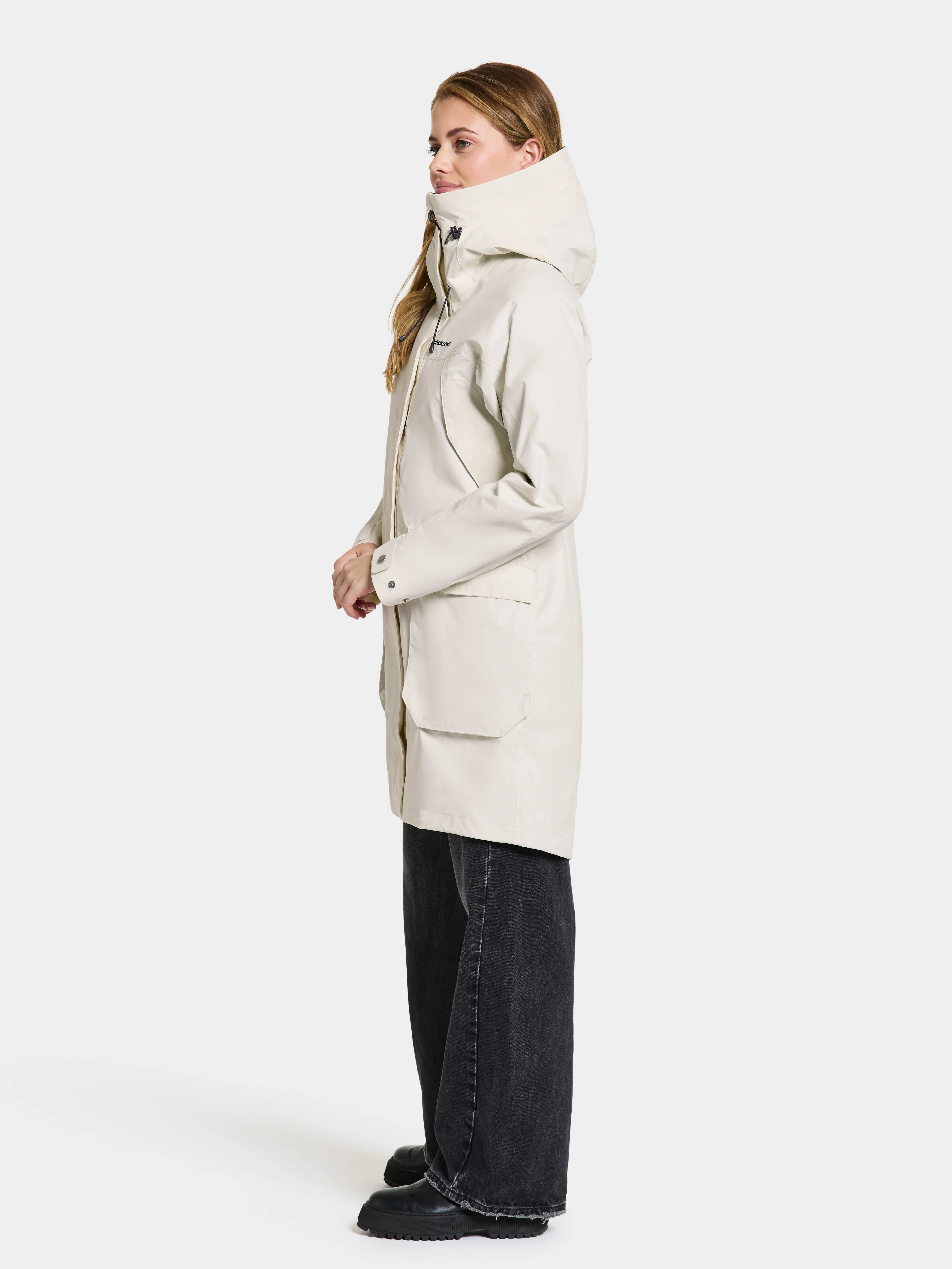 Didriksons Women&#x27;s Thelma Parka 10 White Foam | Buy Didriksons Women&#x27;s Thelma Parka 10 White Foam here | Outnorth