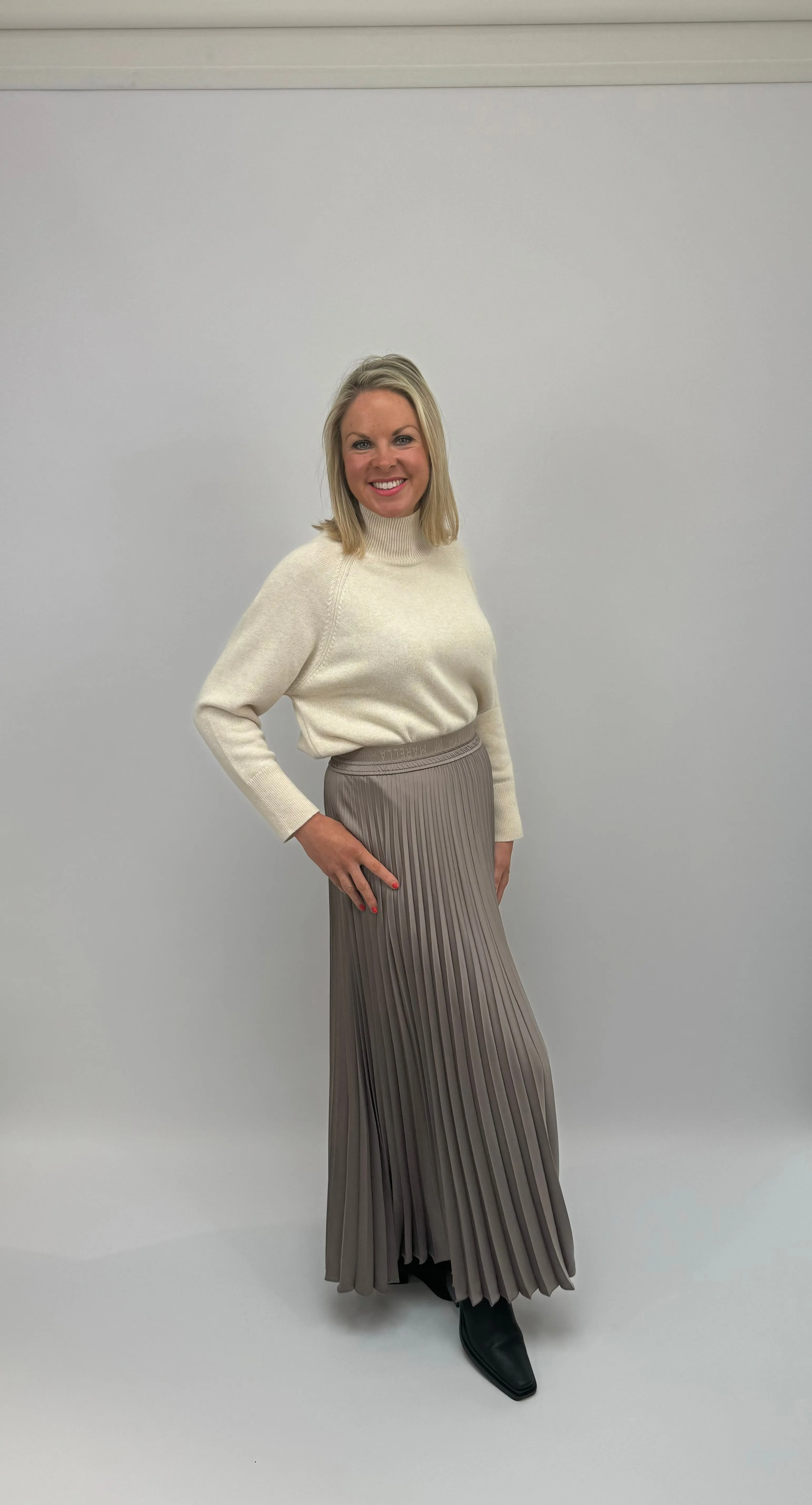 MARELLA Taupe Pleated Skirt